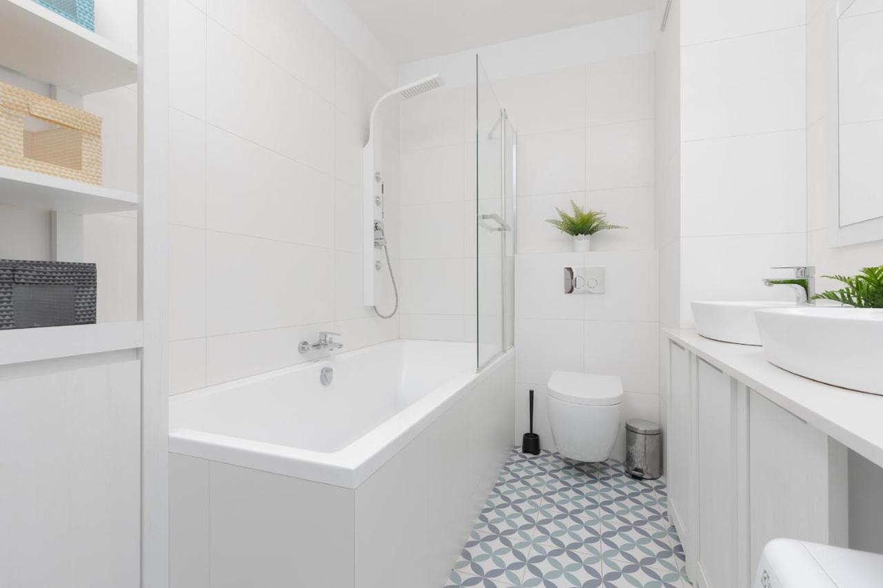 Warsaw Apartment Sierakowskiego By Noclegi Renters Extérieur photo